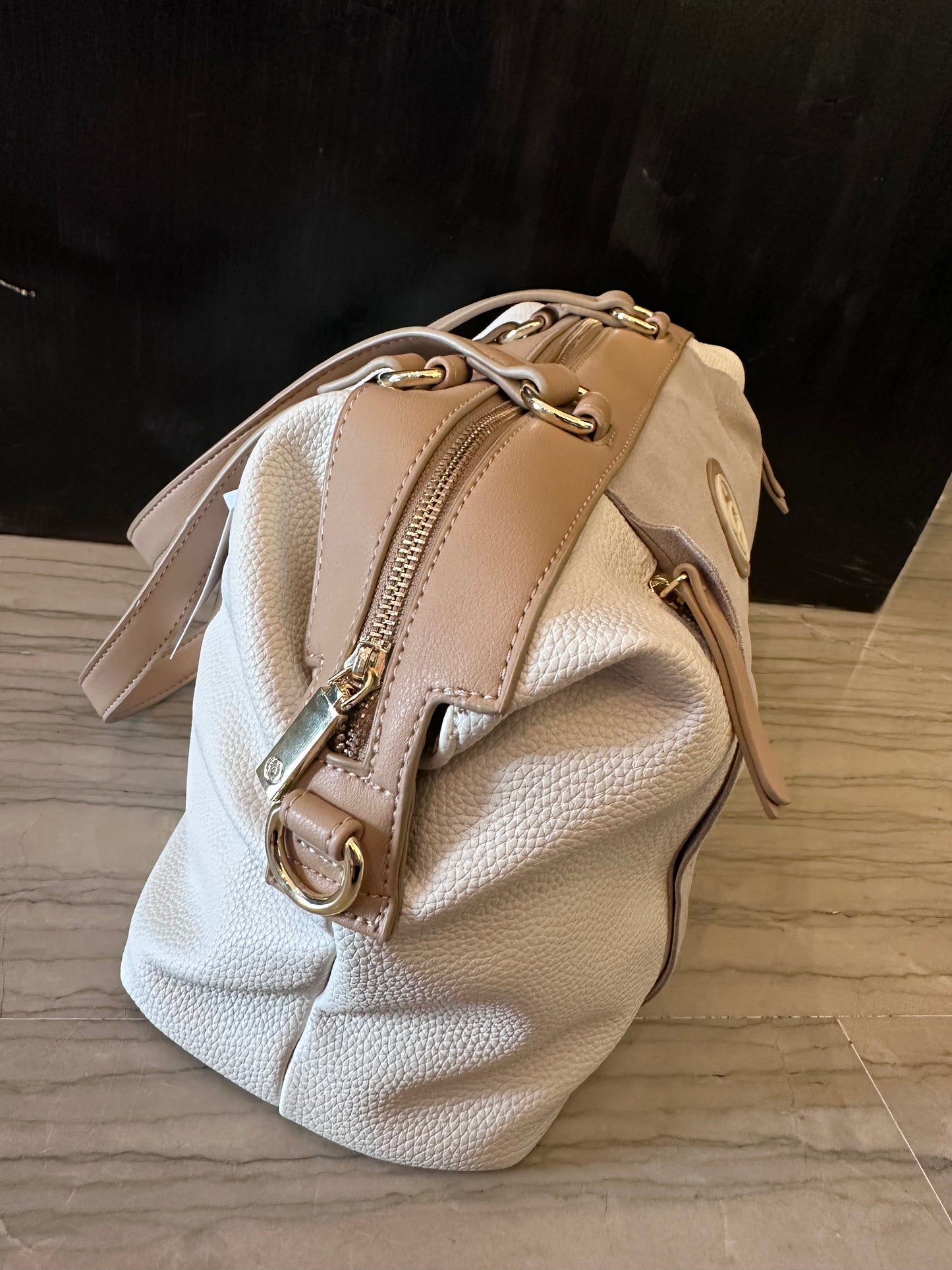 Borsa Bauletto Carmela in Vera Pelle Beige – Borsa Donna Elegante e Capiente