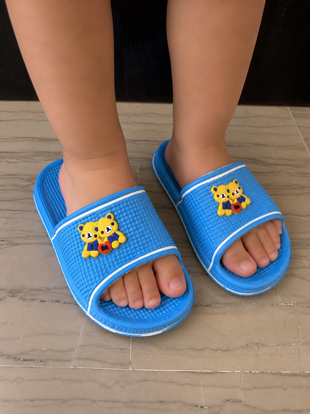 Ciabatta Bambino Deade Celeste con Orsetto – Leggera e Comoda
